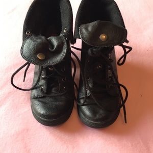 Big Buddha Shoes - Big Buddha Ankle Booties Big Buddha Shoes - Big Buddha Ankle Booties